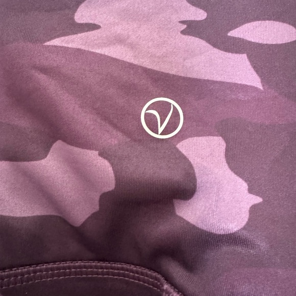 VOGO Athletica Black Activewear NWOT - Picture 3 of 4